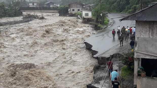 Más de 23.000 afectados y 21 fallecidos por temporal en Ecuador