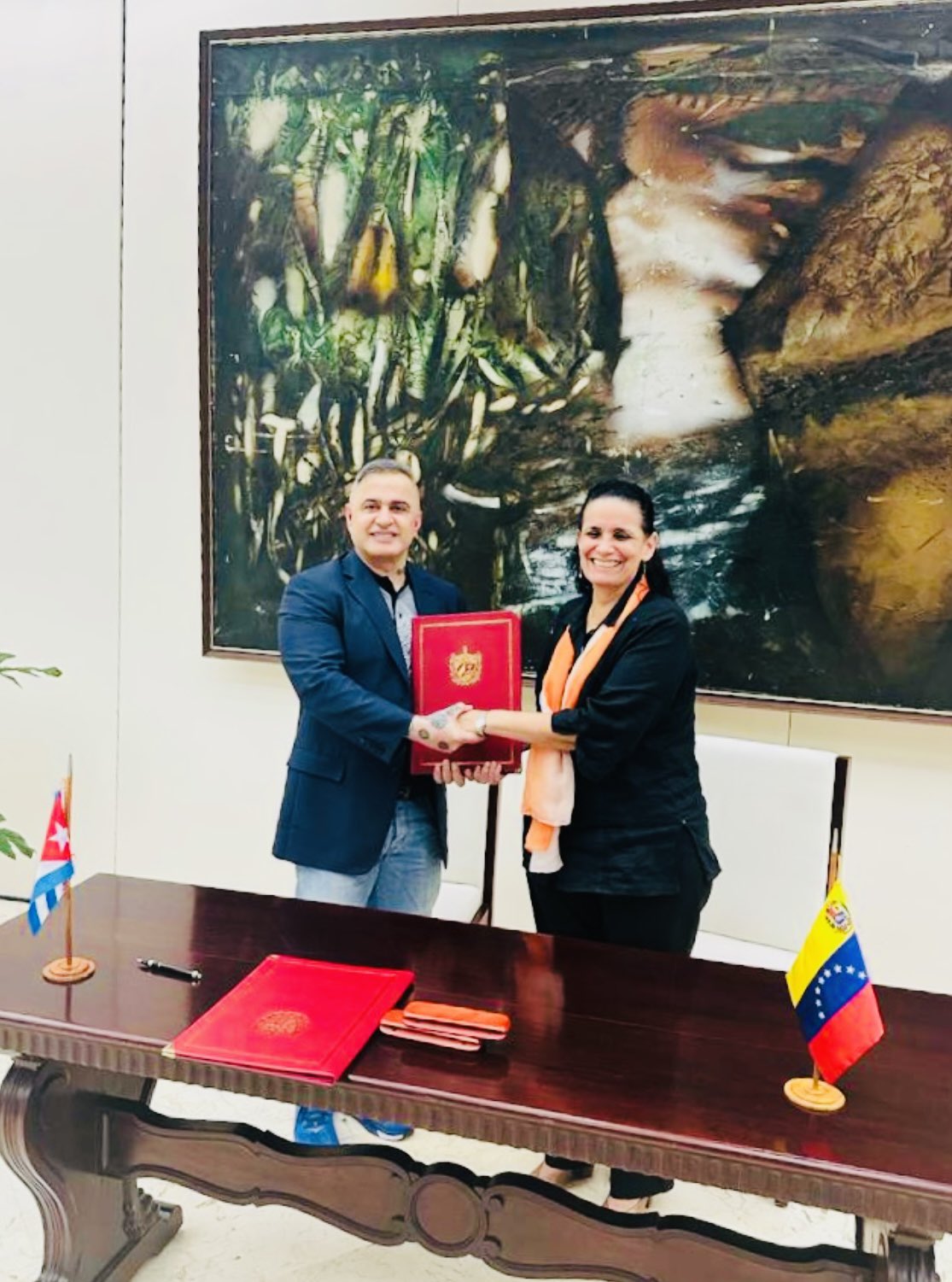 Firmado programa de cooperación entre Cuba y Venezuela para afianzar lazos de justicia