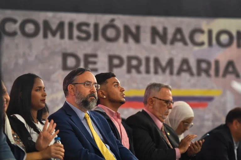 Oposición venezolana publicó el reglamento de elecciones Primarias para elegir a su candidato presidencial