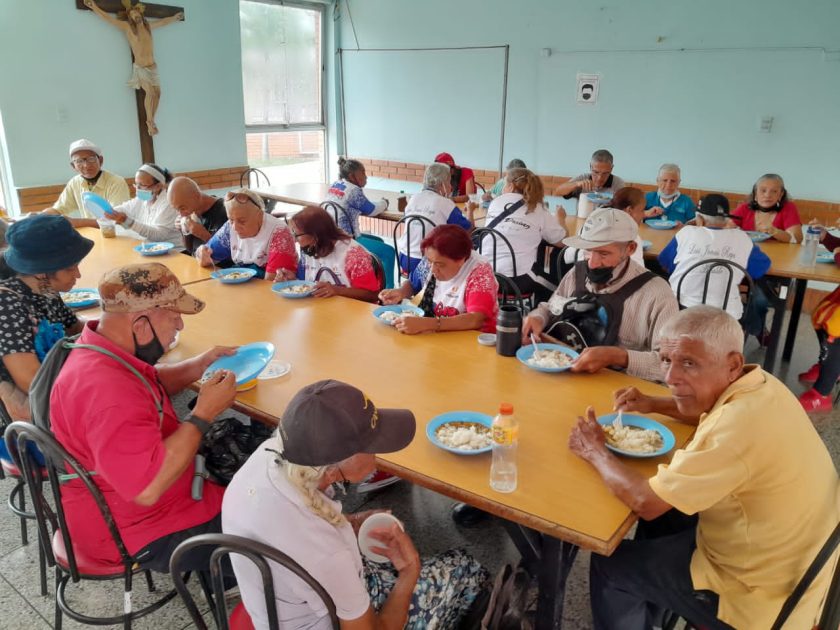 Alcaldía de Iribarren reactivó comedor para la atención del adulto mayor en Barquisimeto