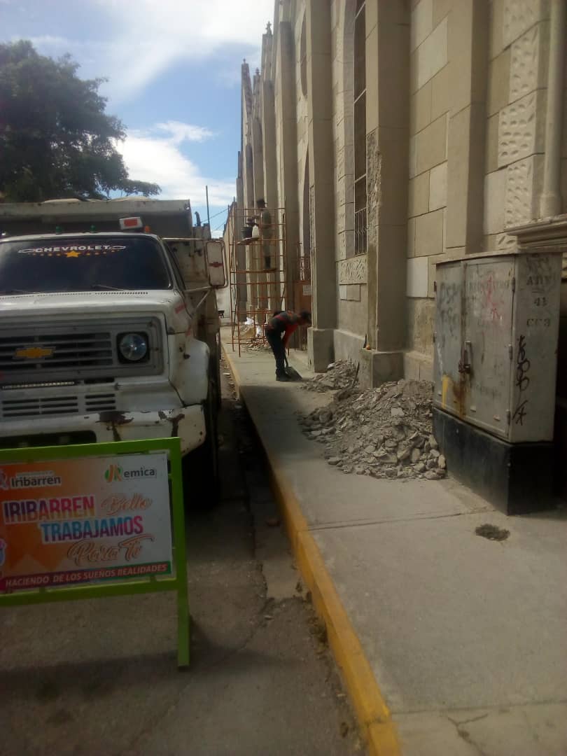 Alcaldía de Iribarren continúan restauración del Santuario La Paz en el centro de Barquisimeto