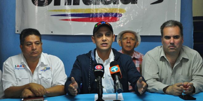MUD Lara inicia distribución de material para plebiscito