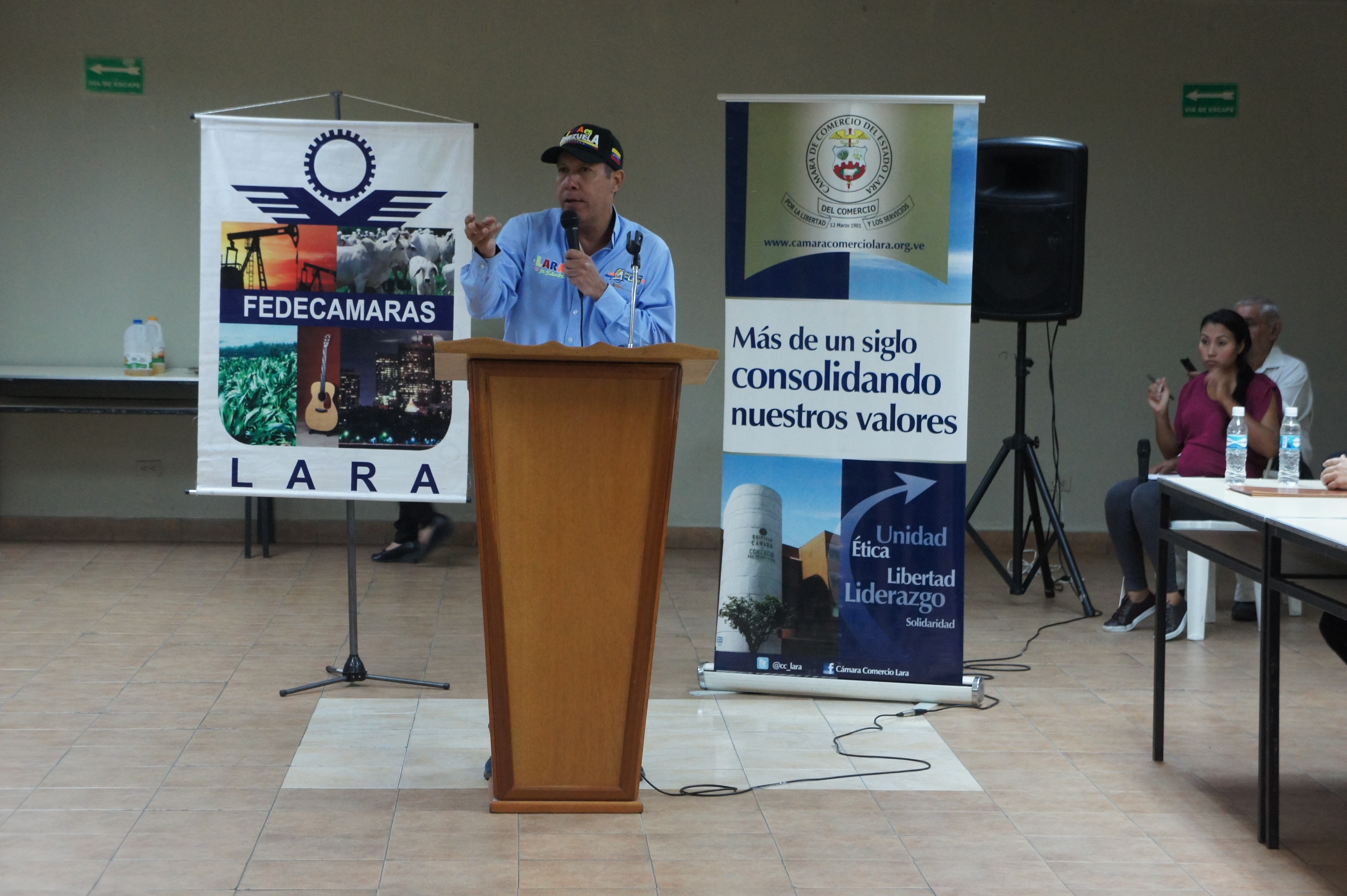 Gob. Henri Falcón: Poder Electoral cambió centro de votación sin justificación