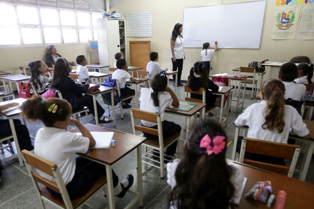 colegios que funcionen como centro electoral suspenden sus clases del 8 al 16 de octubre