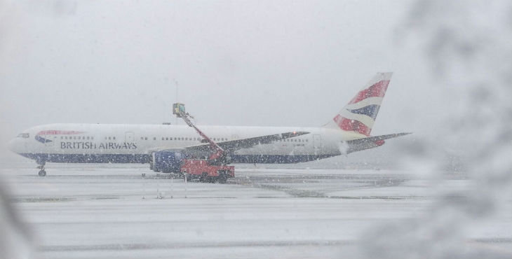 70 vuelos cancelados en España tras la inesperada temporada de nieve