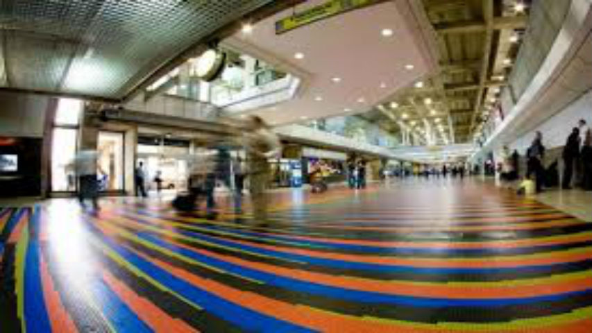 IAIM eleva a Bs 500 tarifa de Derecho Aeroportuario