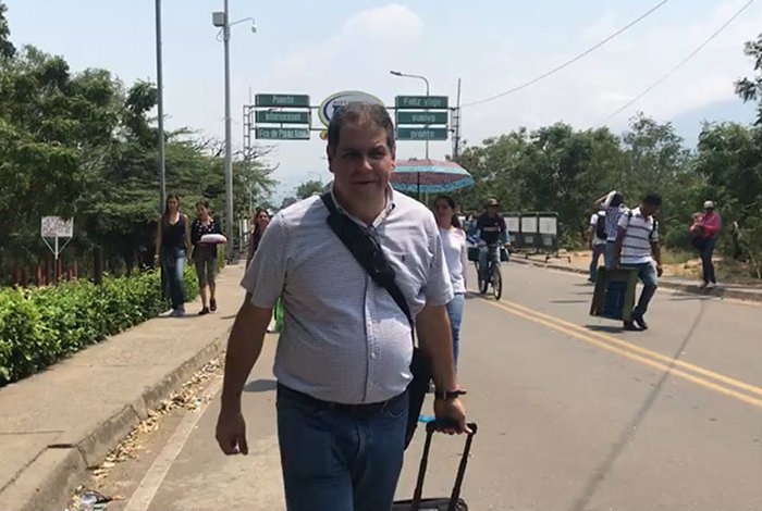 Florido inició gira para conocer situación de migrantes venezolanos