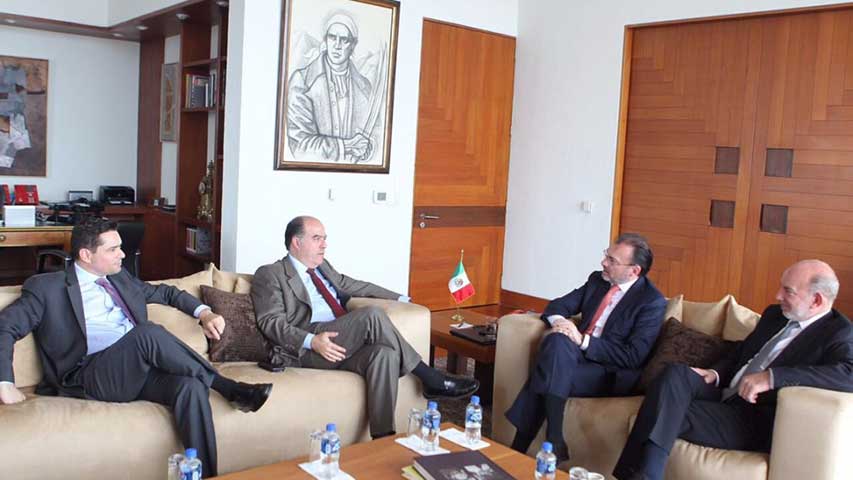 México reiteró su compromiso irrestricto con la democracia en Venezuela