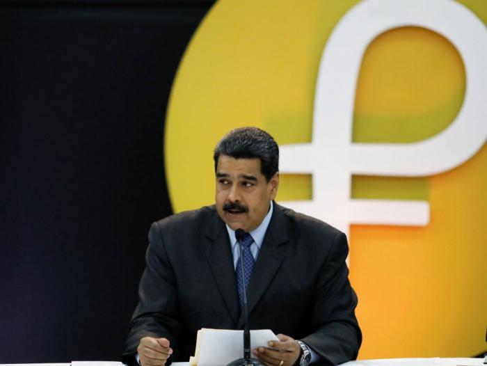 Maduro: El Petro es un éxito, tenemos el motor de motores