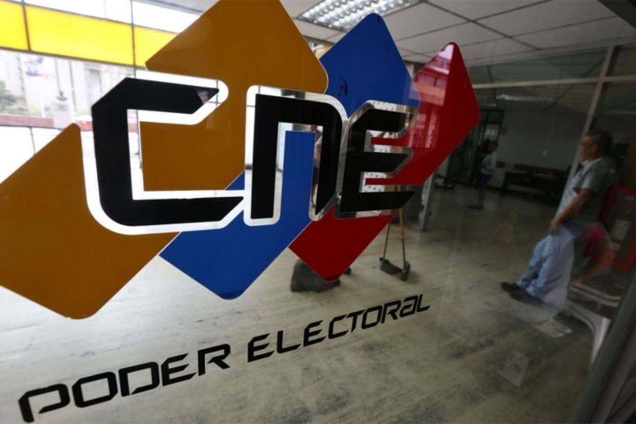 Candidatos presidenciales y legislativos inician campaña electoral
