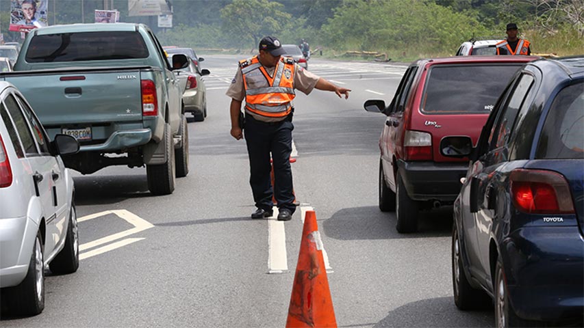 Más de mil puntos de control vial activos para retorno de temporadistas