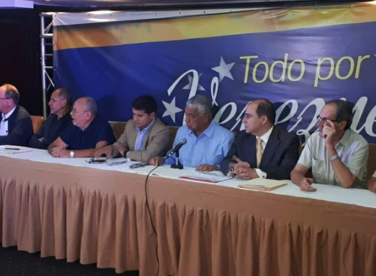 Claudio Fermín aseveró que el voto representa un derecho para los venezolanos