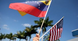 Venezolanos piden estar seguros en los Estados Unidos.