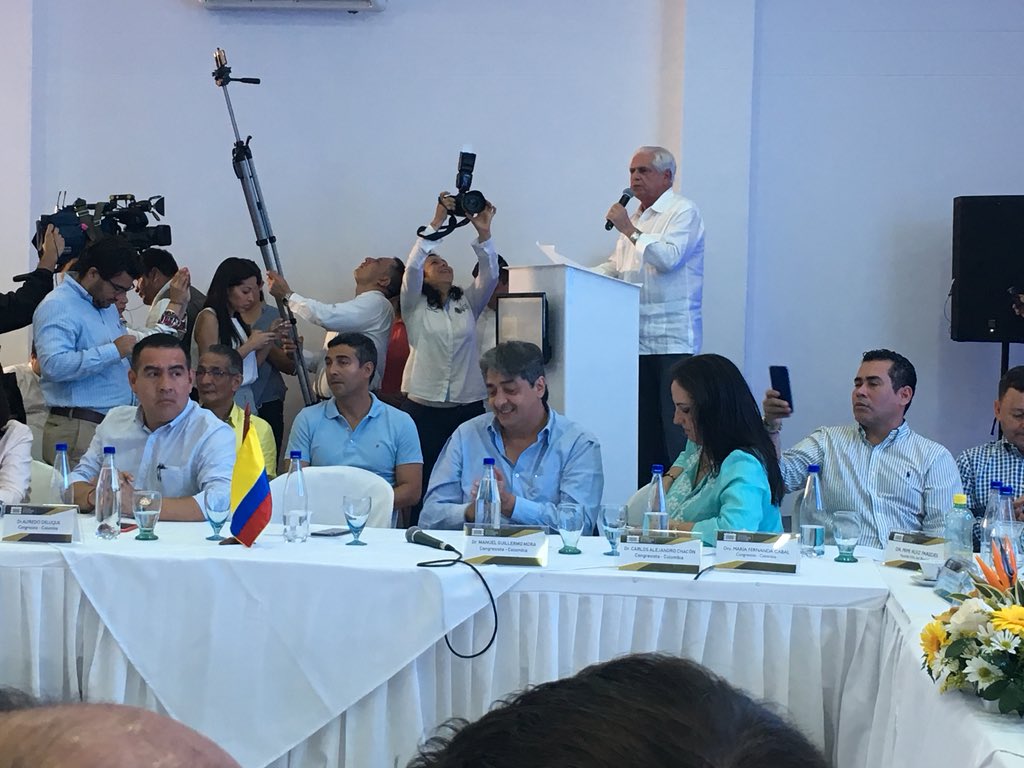 Congresistas Latinoamericanos piden negar visas a funcionarios venezolanos