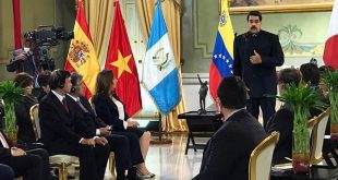 Maduro-recibe-cartas-credenciales-de-6-embajadores-800x600