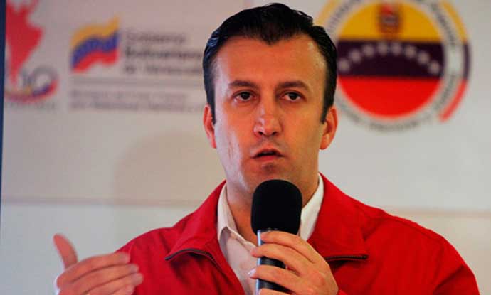 El Aissami: Se tomarán medidas contra aquellos que no cumplan con la fijación de precios