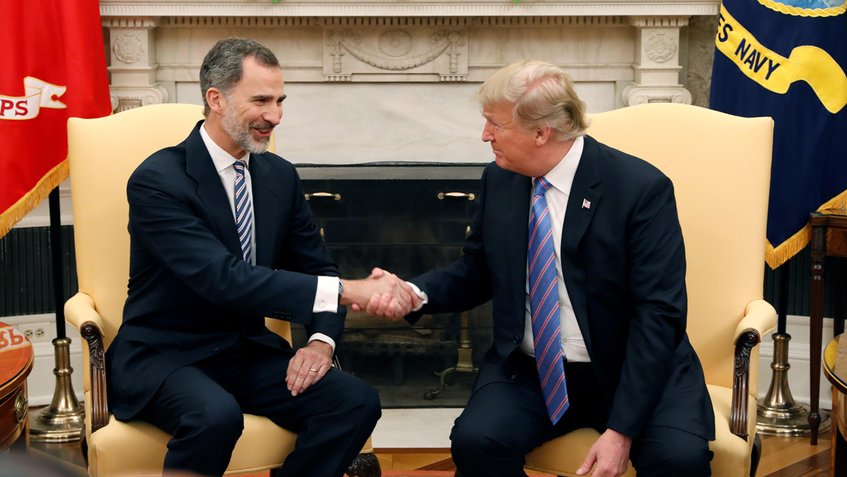 Rey de España pide ayuda a Trump para resolver crisis de Venezuela