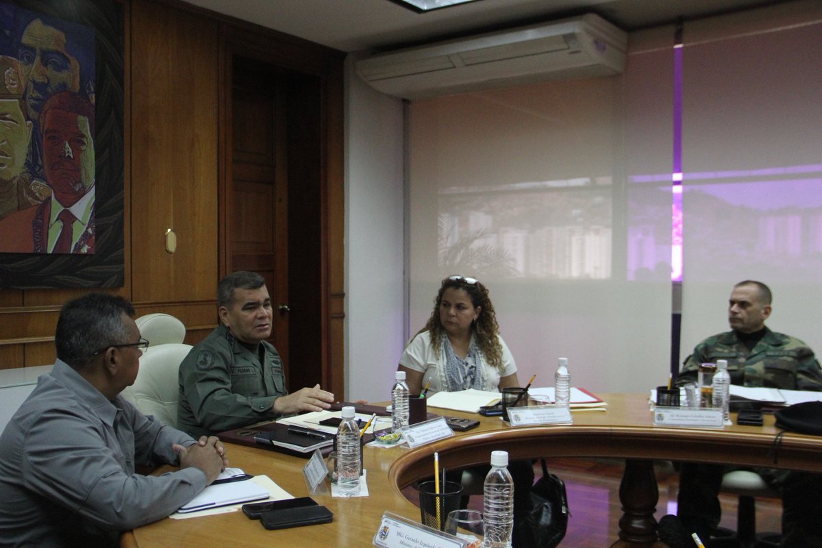 Ceofanb planteó distribución de alimentos y combustible en estados fronterizos del país