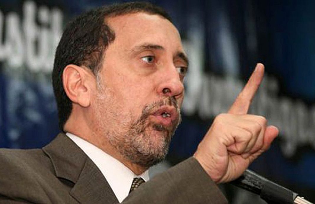 José Guerra: “Venezuela perdió $14 mil millones por caída de producción petrolera”
