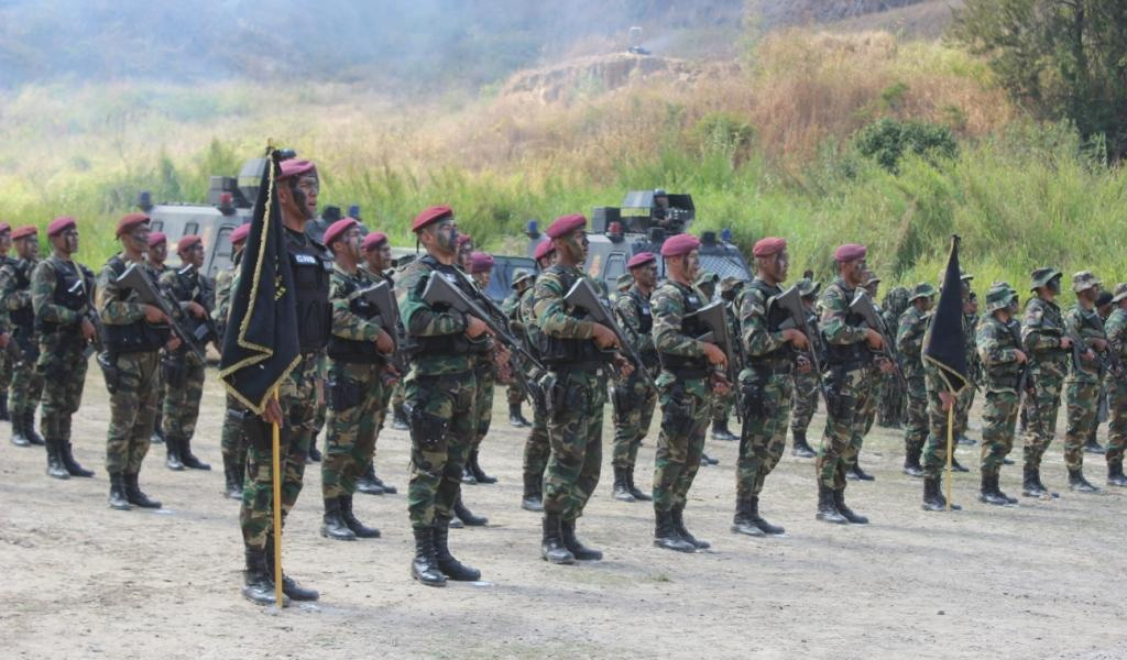Gobierno nacional reforzará militarmente Amazonas