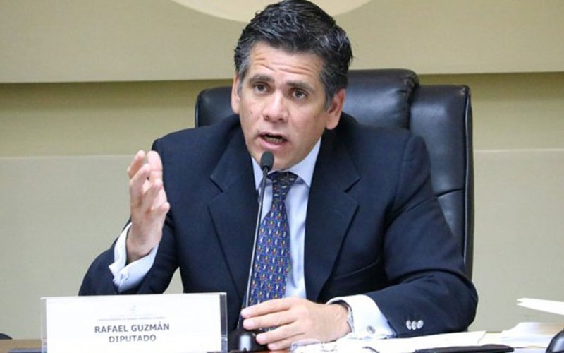 Inflación del 2018 superó el millón 600 mil %