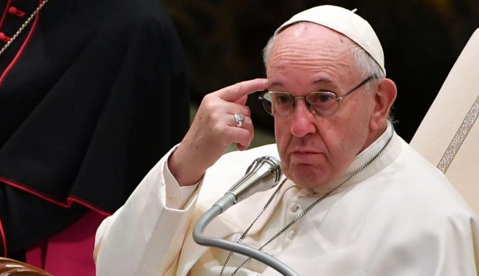 Papa Francisco elogió a los bomberos que trabajaron en la catedral de Notre Dame