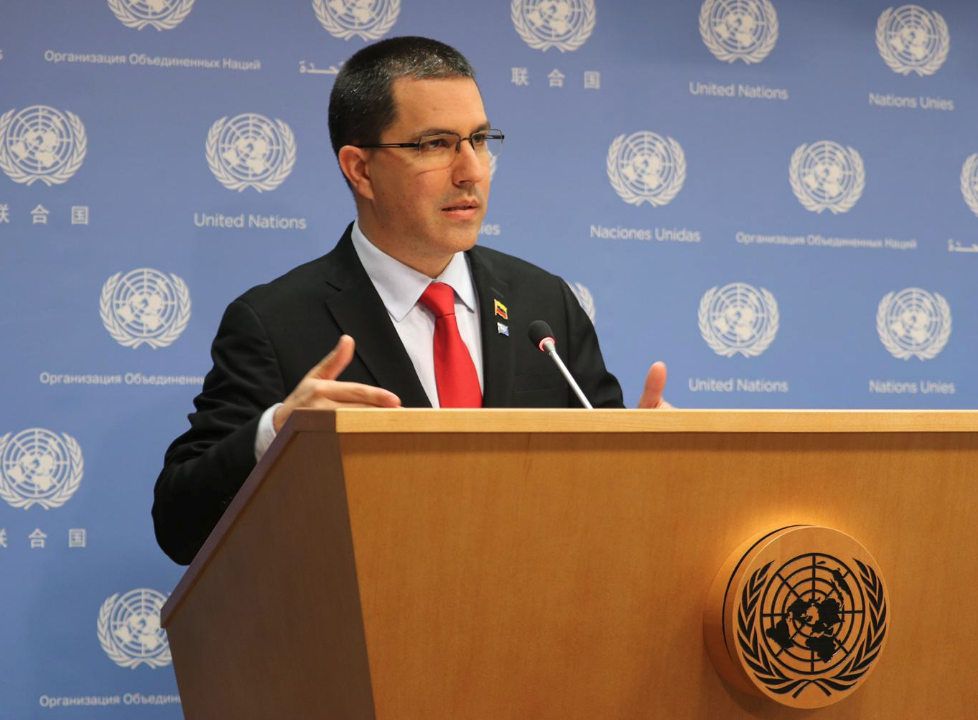 Canciller Arreaza catalogó como devastadoras sanciones de EEUU hacia el BCV