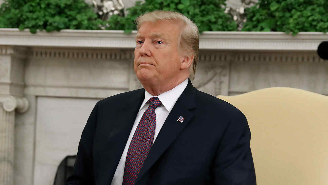 Trump dice que está considerando el bloqueo o la cuarentena de Venezuela