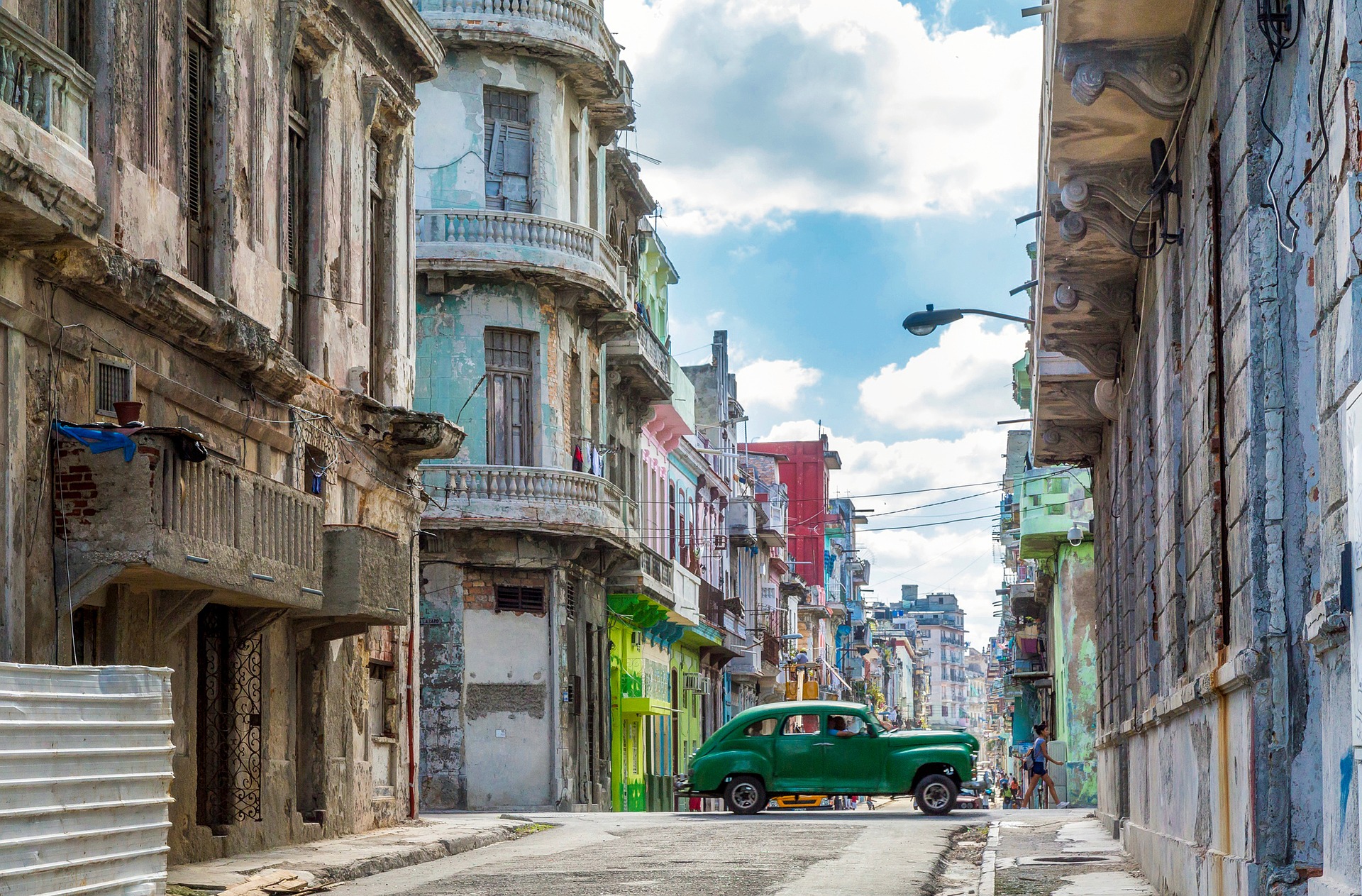Visitas con barcos y aviones privados o comerciales a Cuba restringidos por gobierno de EE.UU