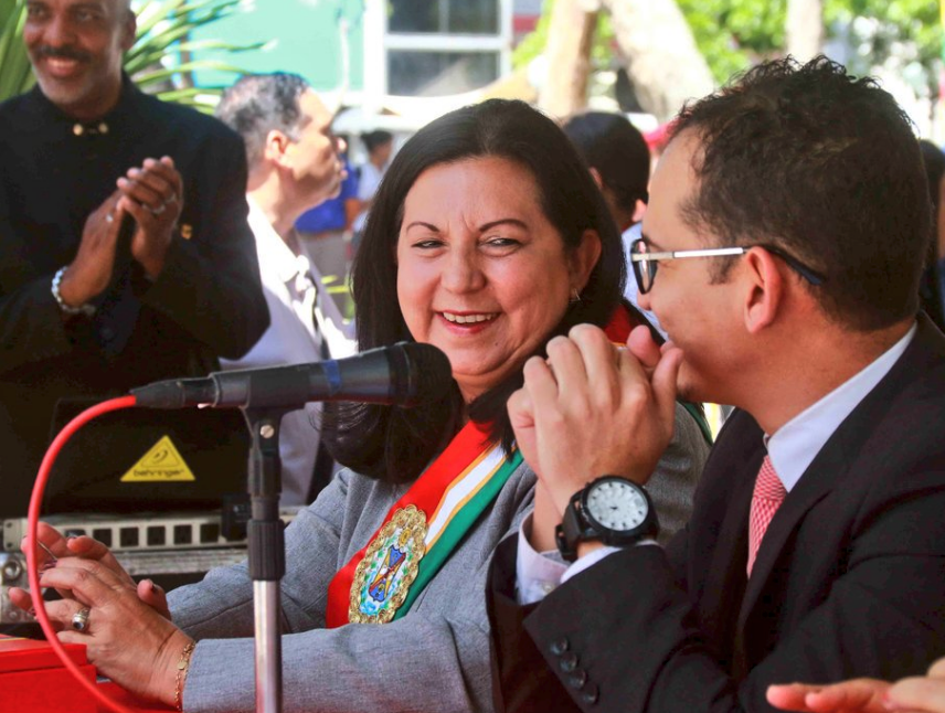Gobernadora Meléndez anunció que el Petro se puede convertir en la moneda fuerte del país