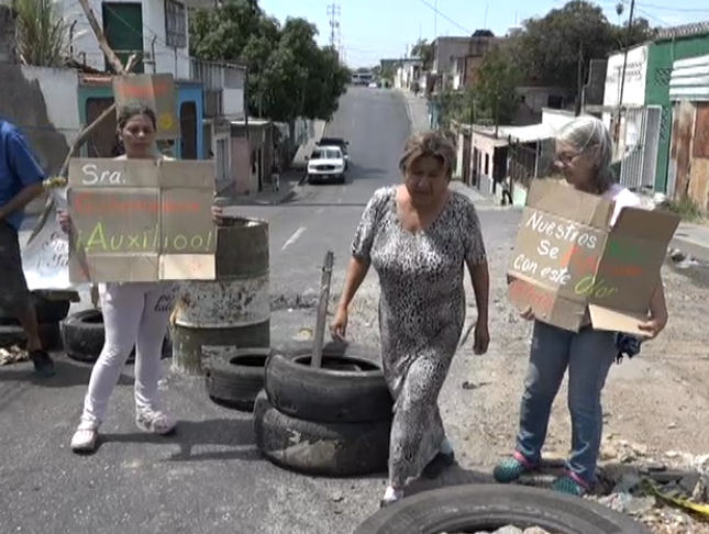 Aguas servidas se apoderan de las calles de Barrio Unión
