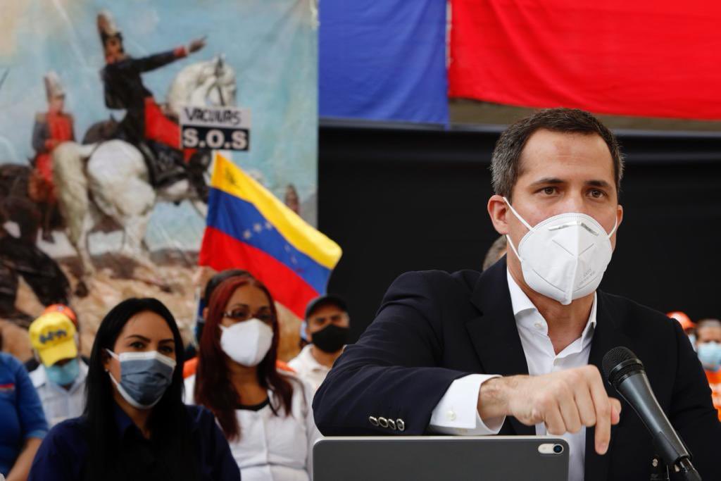 Guaidó dice que AN opositora está dispuesta a colocar la otra mitad del dinero para mecanismo Covax