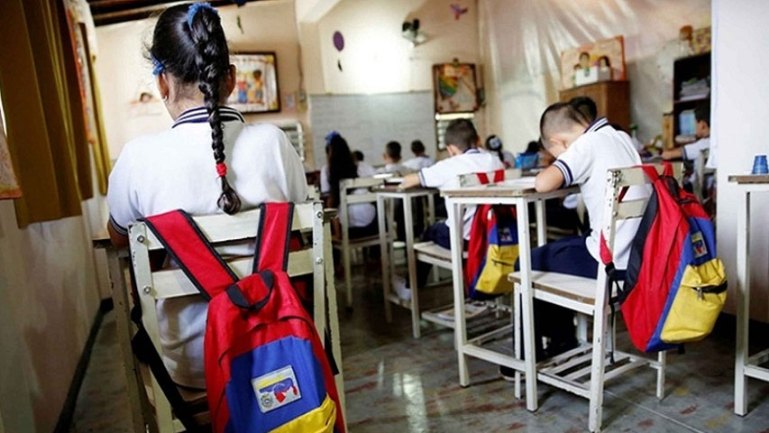 Desde Fenasopadres cuestionan que se llame a clases presenciales en octubre