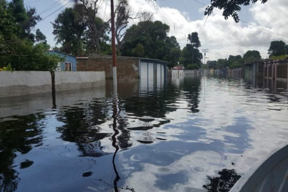 Más de 200 familias afectadas tras crecida de los ríos Orinoco y Caroní en Bolívar