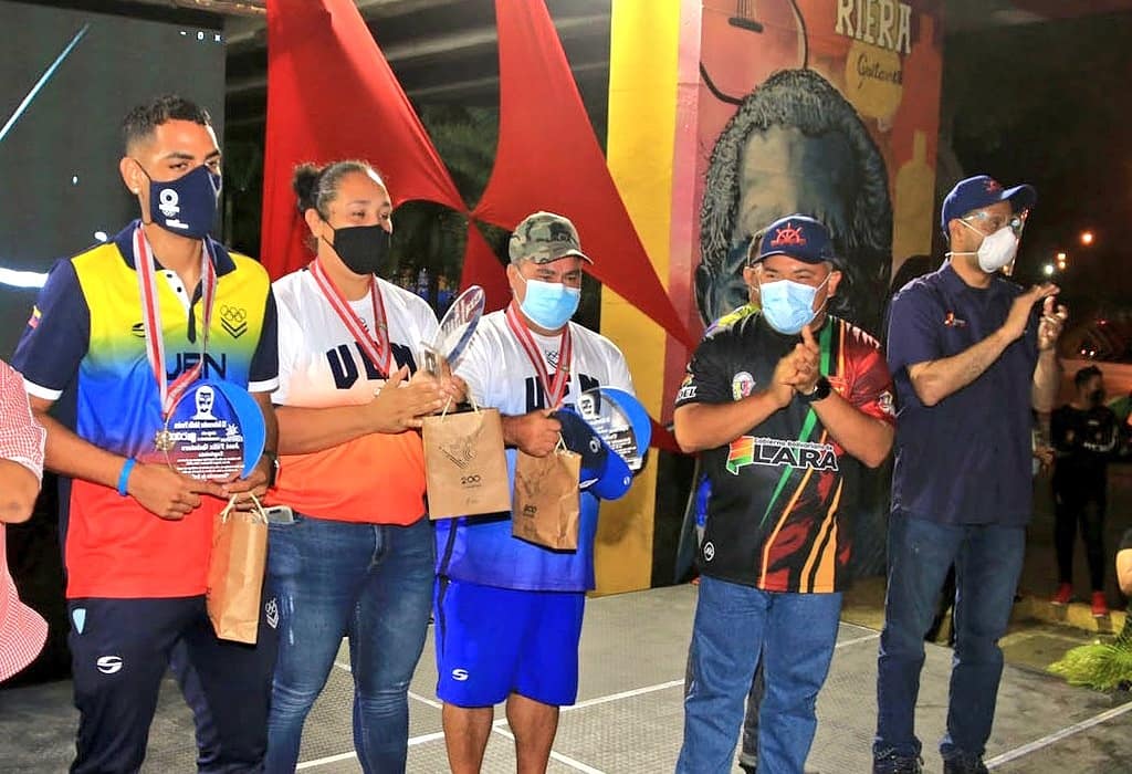 Atletas y entrenadores larenses que participaron en Tokio 2020 fueron homenajeados