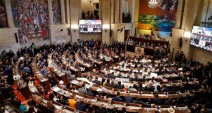 Gobierno colombiano presenta al congreso presenta reforma tributaria millonaria