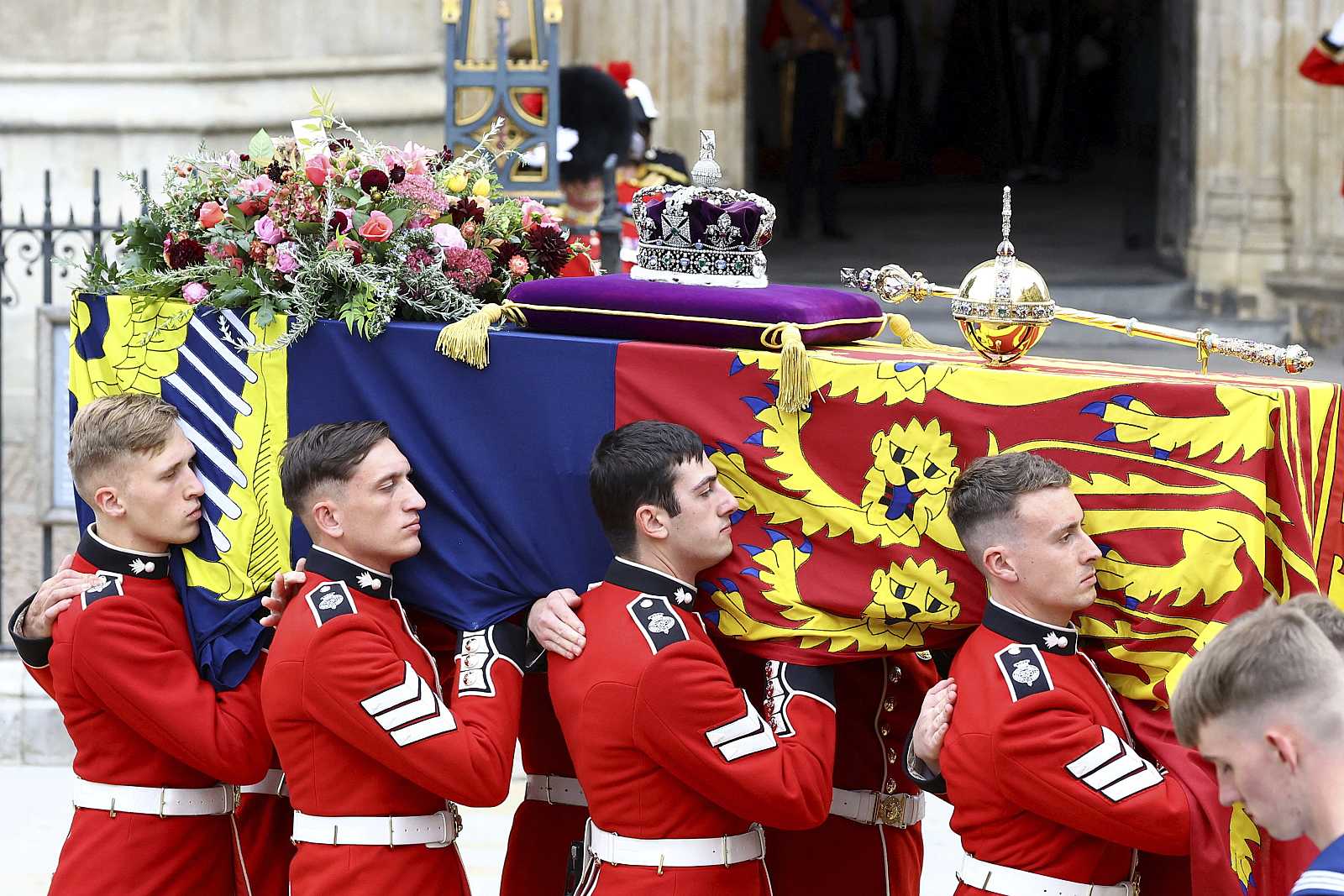 Dan último adiós a la Reina Isabel II en Londres