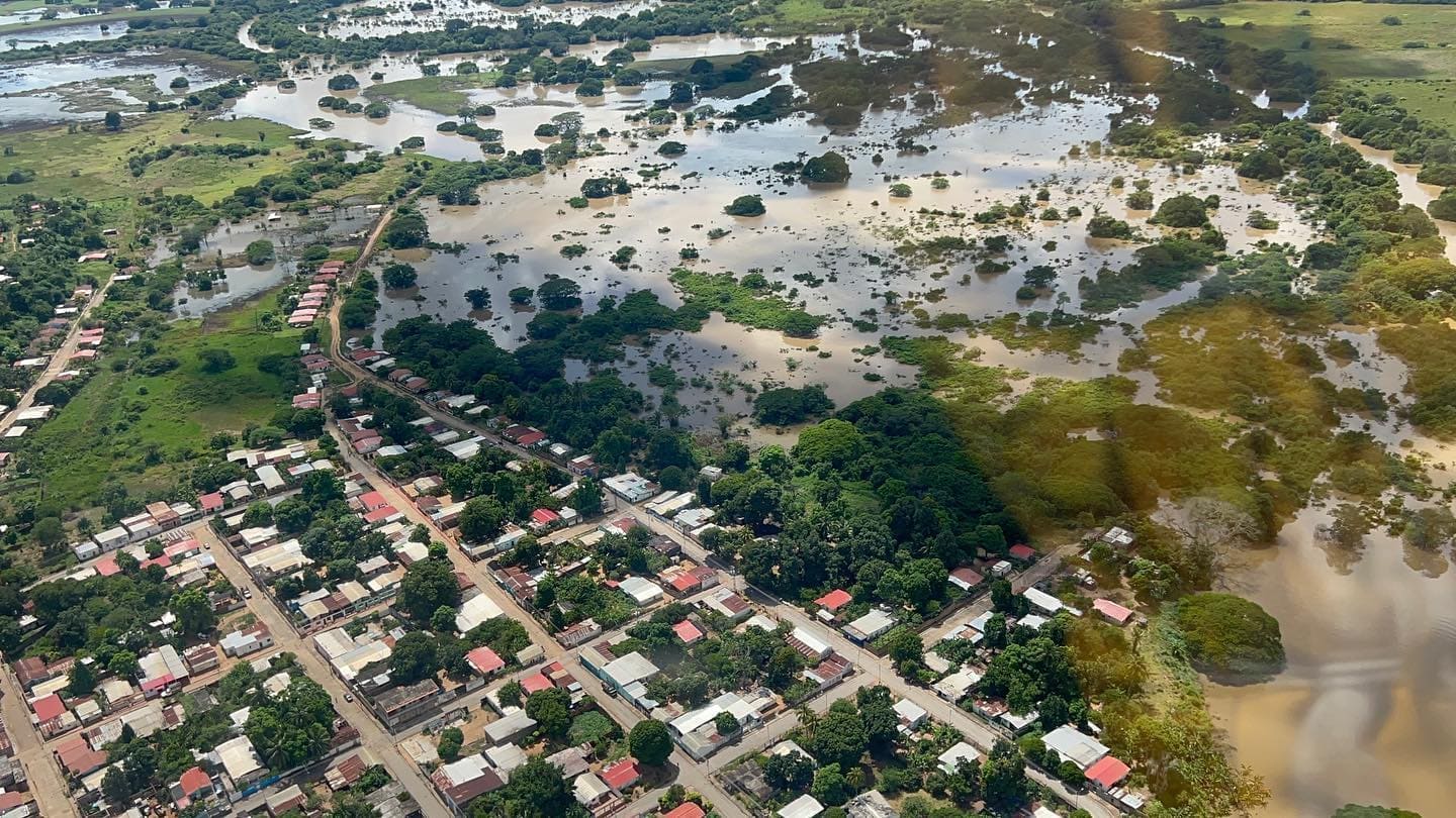 Más de 4 mil personas quedaron afectadas tras crecida del río Unare en Anzoátegui