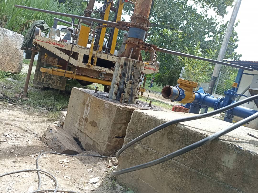 Hidrolara ejecuta mantenimientos a pozos en el municipio Morán