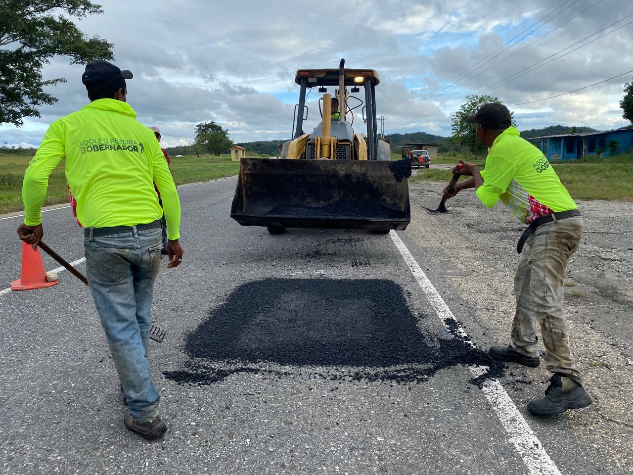 Dos mil toneladas de asfalto serán colocadas en el eje carretero Lara - Portuguesa