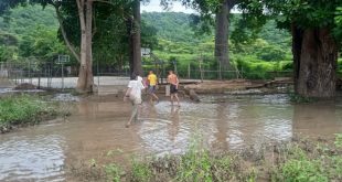 Onda tropical 49 generó afectaciones en Palmarito del municipio Torres