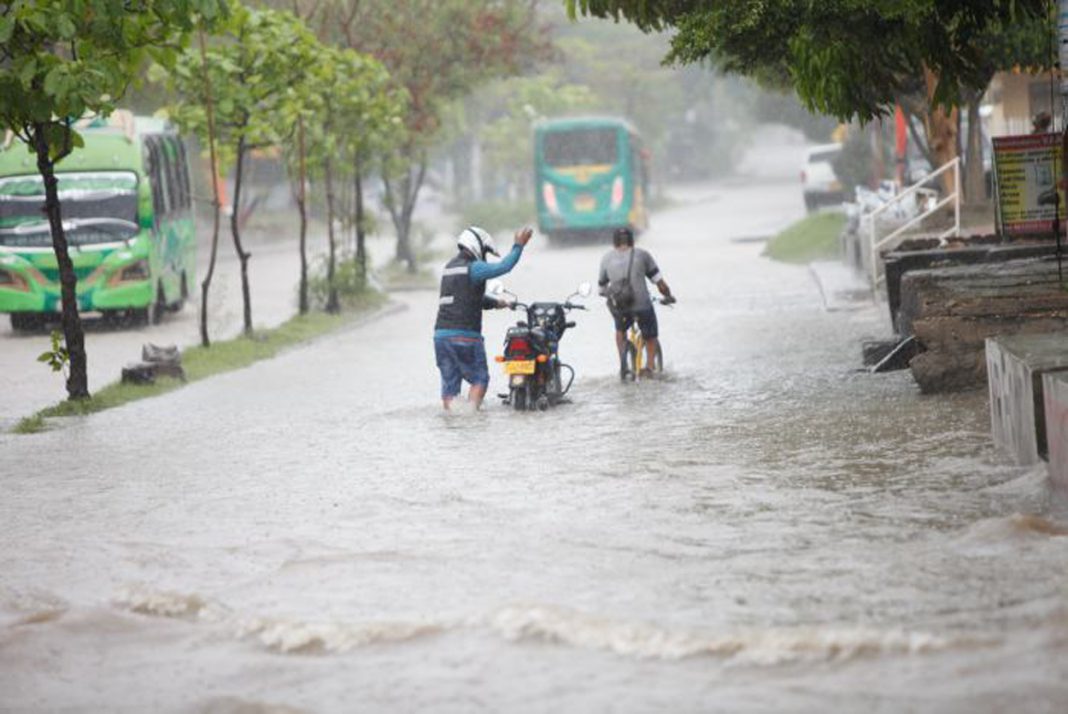 Colombia asigna más de 400 millones de dólares para atender afectaciones por lluvias