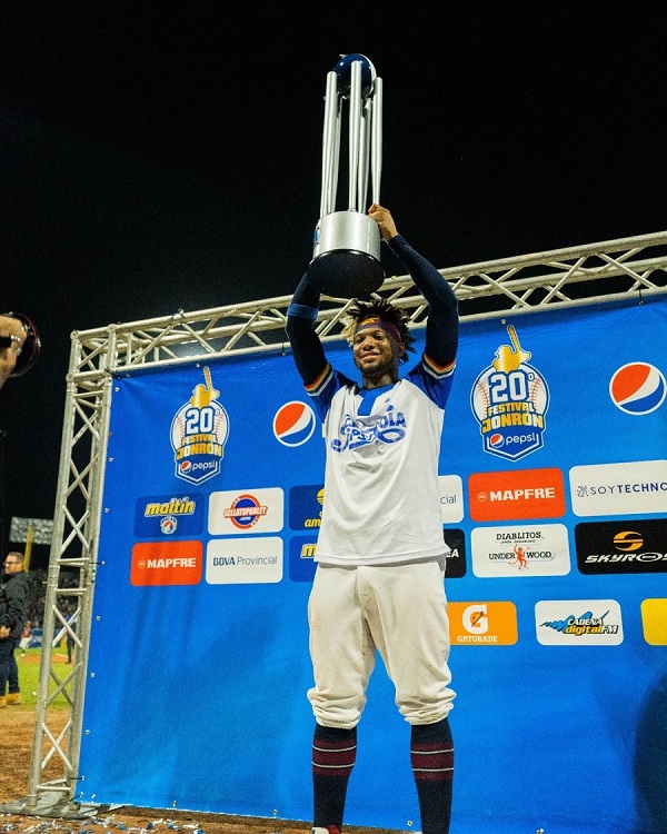 Ronald Acuña Jr se alzó como campeón de la 20ª edición del Festival del Jonrón Pepsi