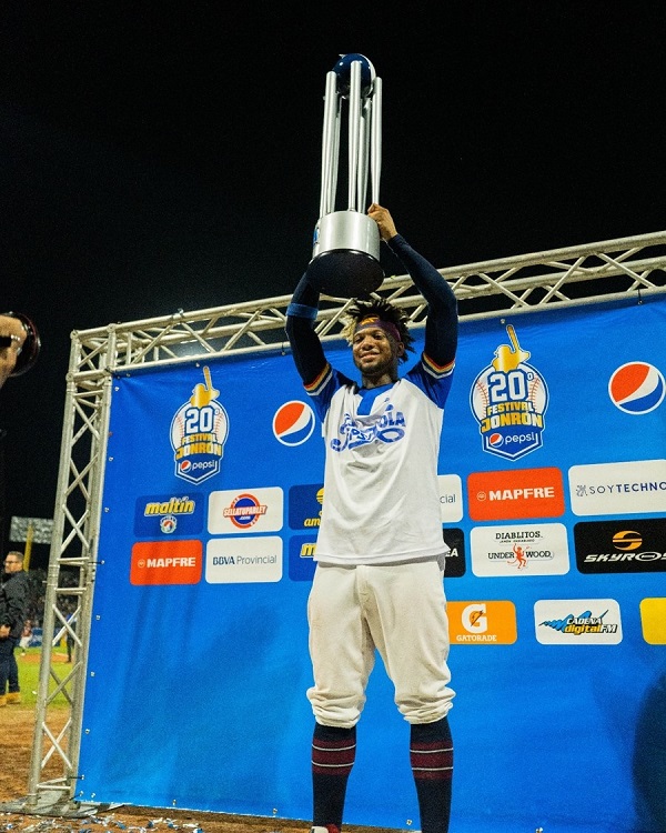 Ronald Acuña Jr se alzó como campeón de la 20ª edición del Festival del Jonrón Pepsi