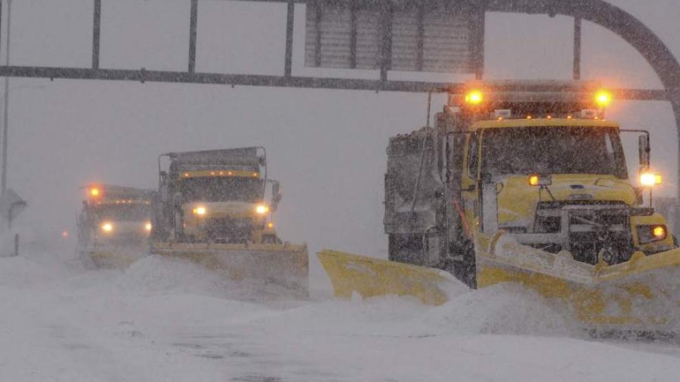 Estadounidenses afrontan una tormenta invernal «única en una generación»