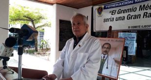 Gremio médico pide participar en diálogo entre Gobierno y Oposición