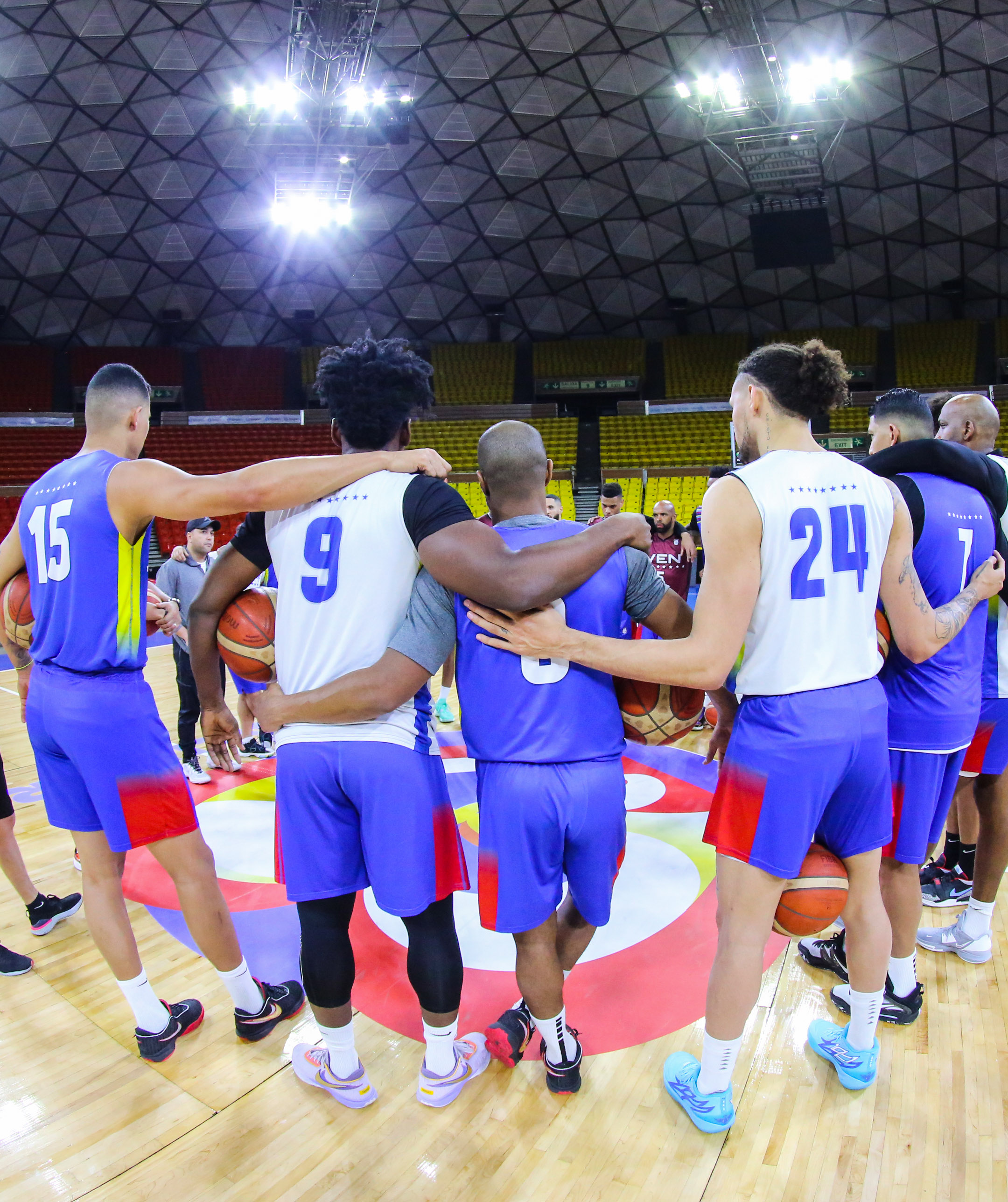 Venezuela presenta lista de convocados para el partido ante Canadá Externo