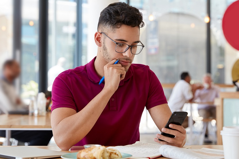 Continúa el engaño del turno de las vacunas para robar cuentas de WhatsApp en Argentina