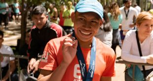 Yurni Lezama: el primer indígena taurepán en correr en el Maratón CAF 2023