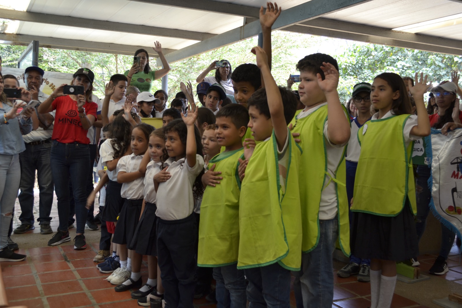 Juramentaron Brigadas Ecológicas Estudiantiles para el cuidado del medio ambiente